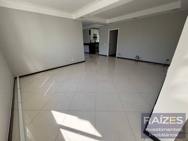 #527 - Casa para Venda em Bragança Paulista - SP - 2