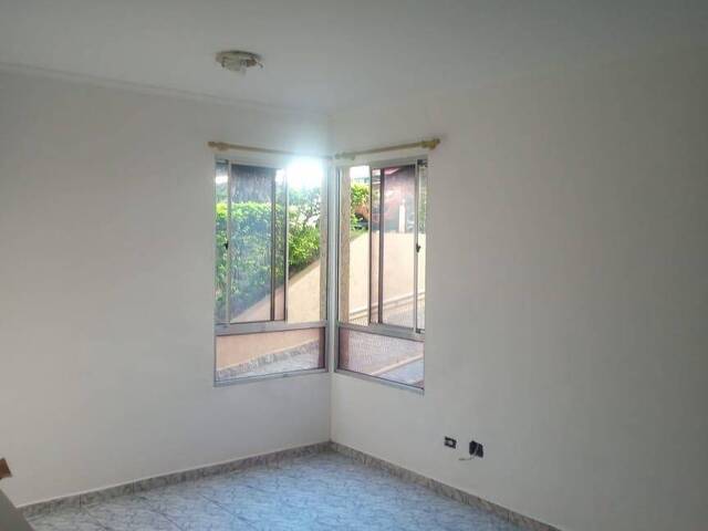 #472 - Apartamento para Locação em Bragança Paulista - SP - 2