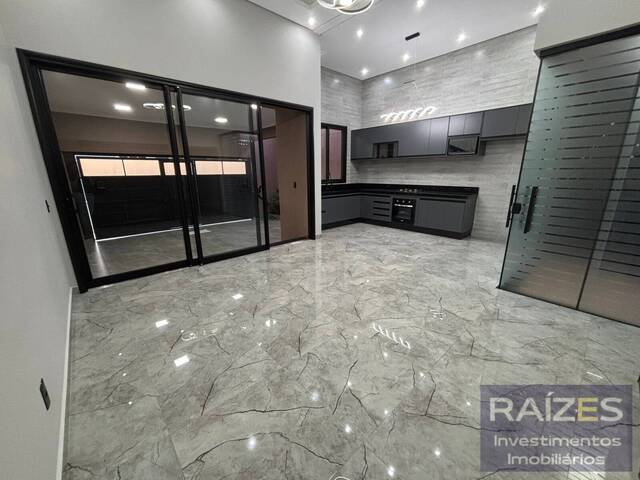 Casa para Venda em Bragança Paulista - 2