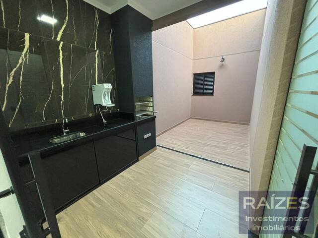 Casa para Venda em Bragança Paulista - 4