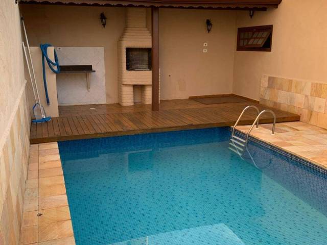 #595 - Sobrado para Locação em Bragança Paulista - SP