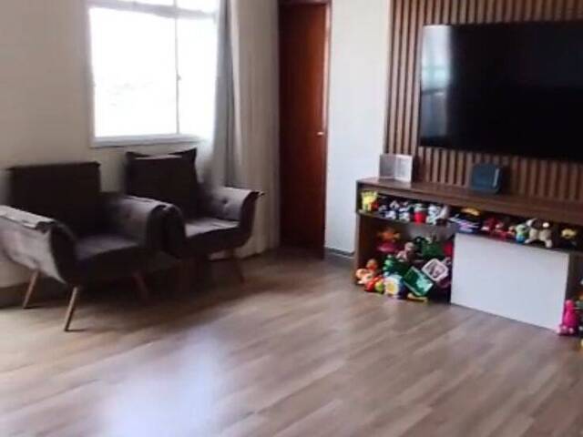 #663 - Apartamento para Venda em Bragança Paulista - SP