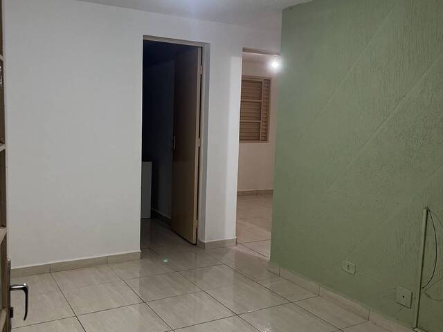 #696 - Apartamento para Venda em Bragança Paulista - SP - 2